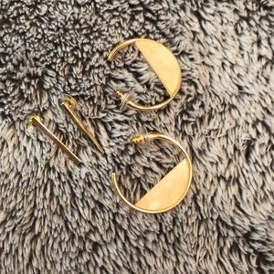 Francesca’s earrings 2 pair